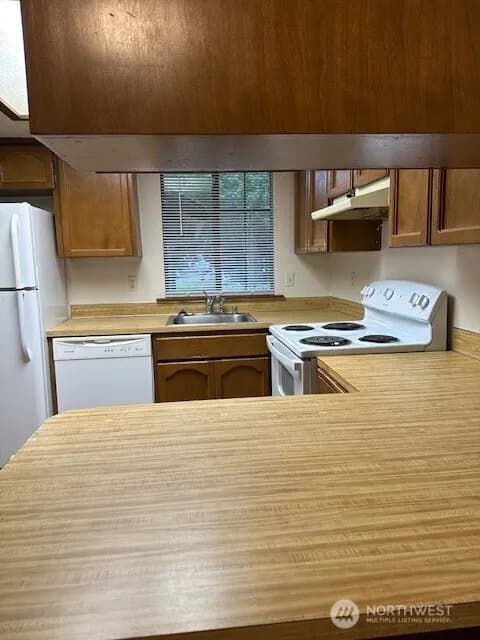 Property photo for 5303 149th Street Sw #1, Edmonds photo 3