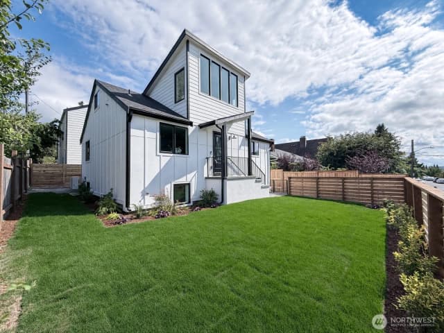 Property photo for 5402 20th Avenue S, Seattle