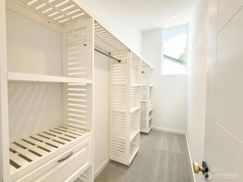 Property photo for 5402 20th Avenue S, Seattle photo 24