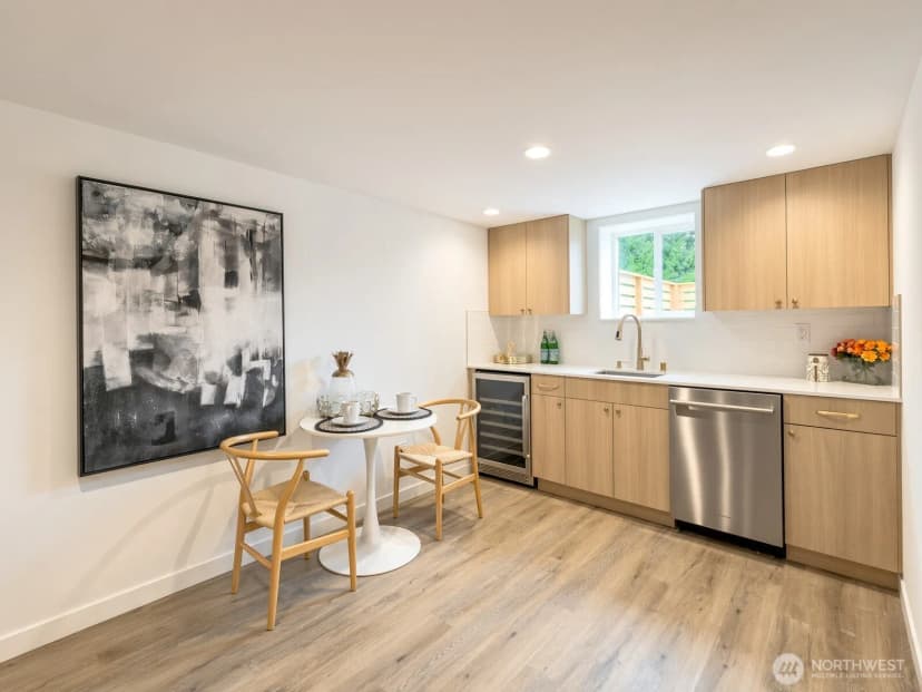Property photo for 5402 20th Avenue S, Seattle photo 31