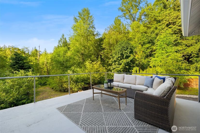 Property photo for 26726 Ne Ames Lake Road, Redmond photo 12
