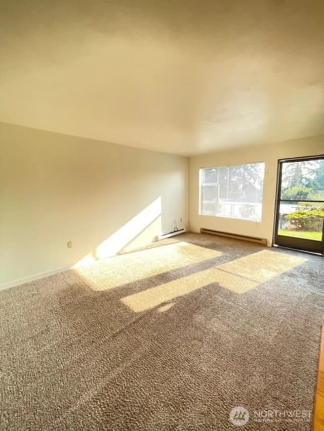 Property photo for 5127 Colby Avenue #3, Everett photo 2