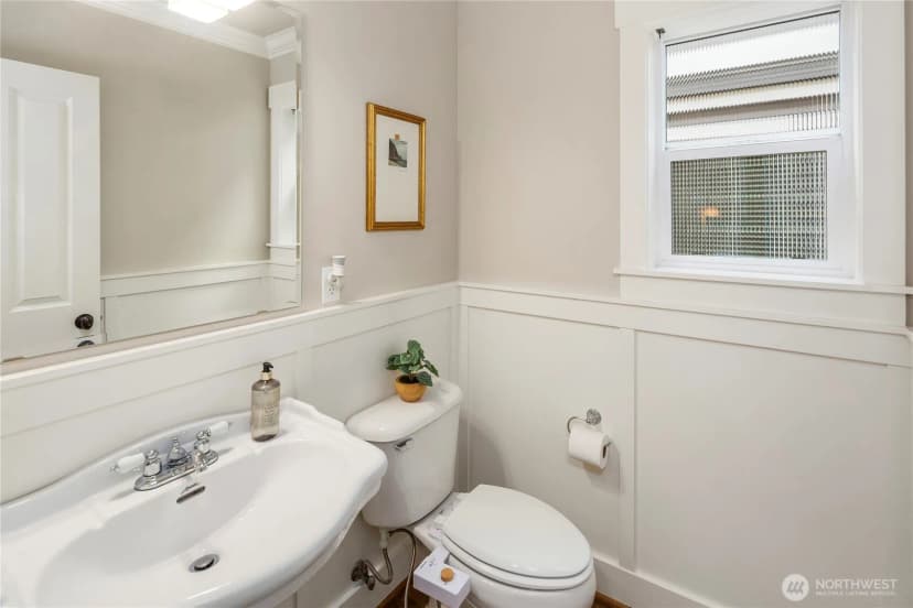Property photo for 7755 35th Avenue Ne, Seattle photo 21
