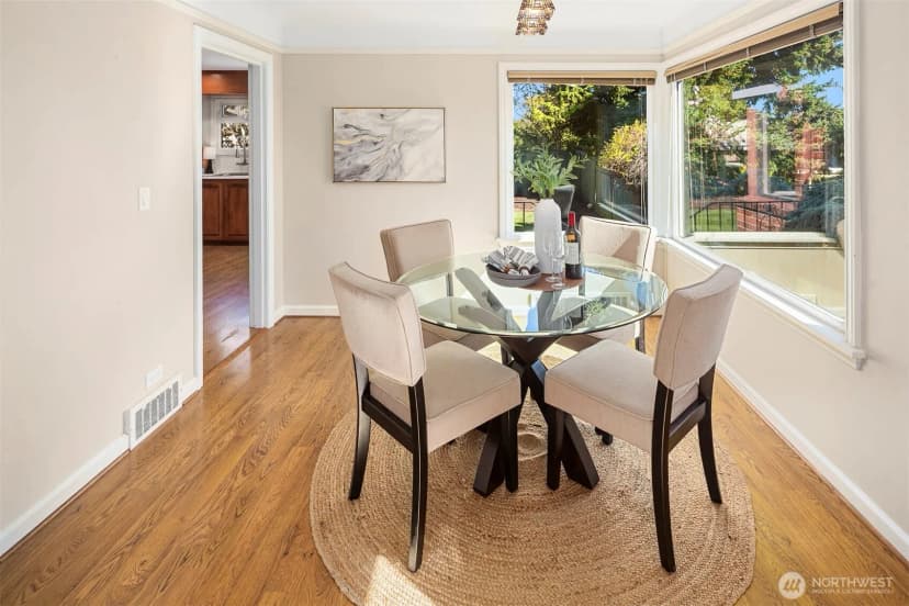 Property photo for 7812 Stone Avenue N, Seattle photo 5