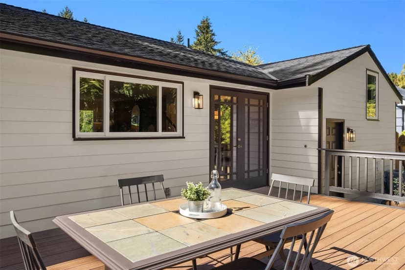 Property photo for 11040 Alton Avenue Ne, Seattle photo 28