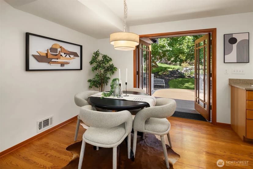 Property photo for 11040 Alton Avenue Ne, Seattle photo 14