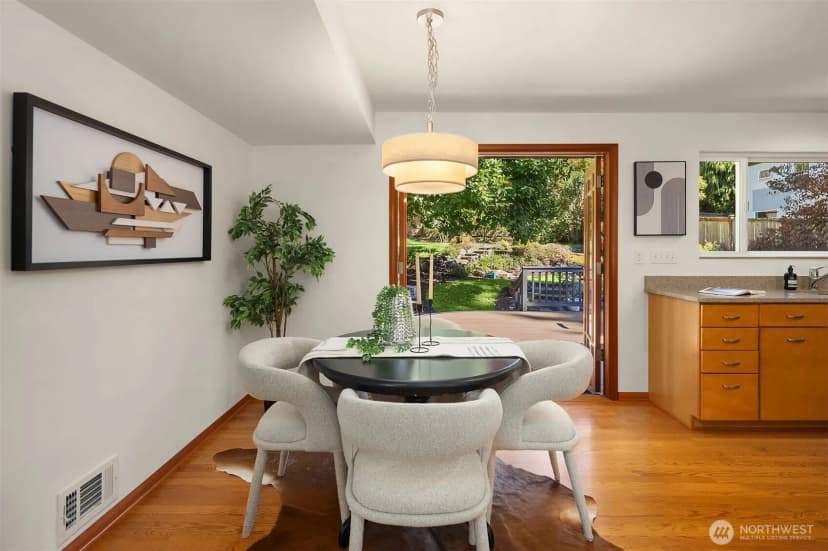 Property photo for 11040 Alton Avenue Ne, Seattle photo 24