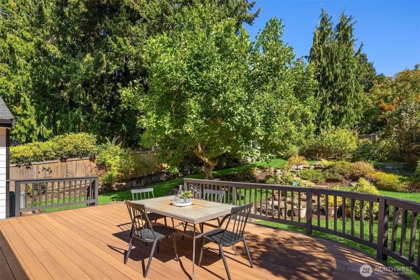 Property photo for 11040 Alton Avenue Ne, Seattle photo 26