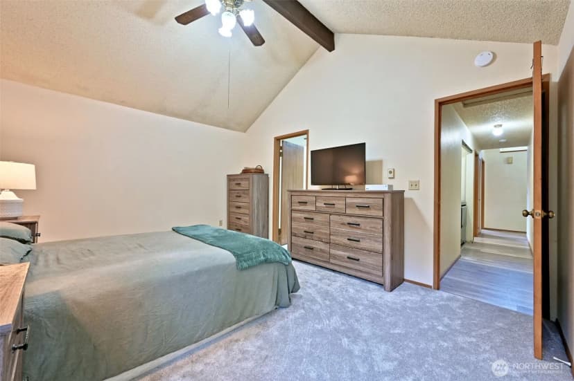 Property photo for 7601 Colony Court Ne, Bremerton photo 18