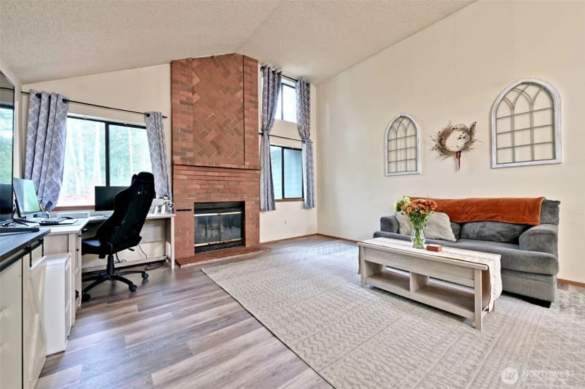 Property photo for 7601 Colony Court Ne, Bremerton photo 8