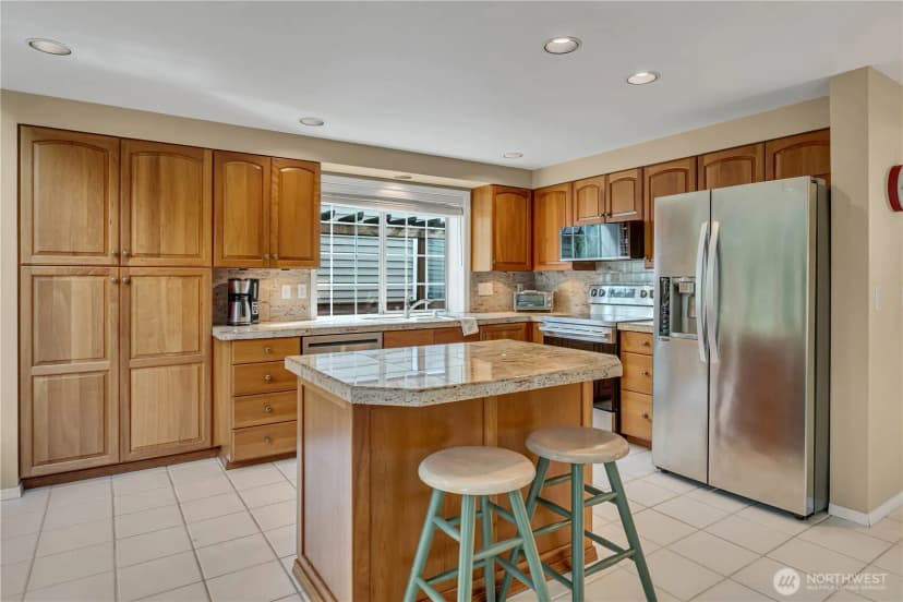 Property photo for 8313 61st Street Ct W, University Place photo 9
