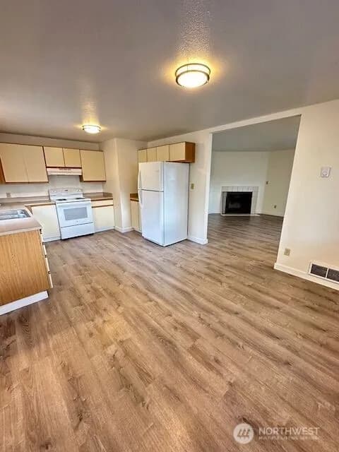 Property photo for 3430 Wetmore Avenue #d, Everett photo 12
