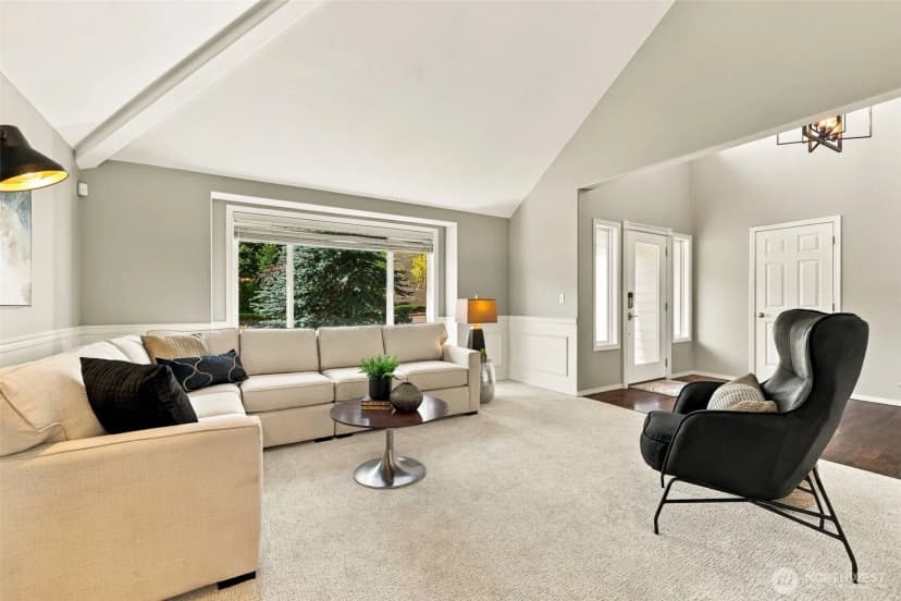 Property photo for 4407 Country Club Drive Ne, Tacoma photo 8