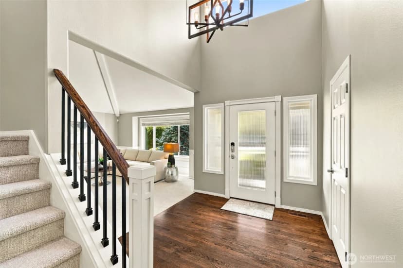 Property photo for 4407 Country Club Drive Ne, Tacoma photo 6