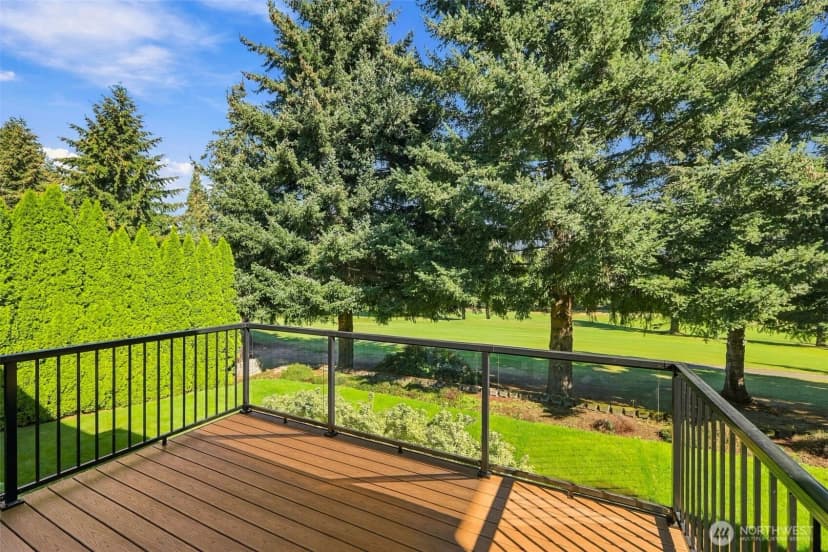 Property photo for 4407 Country Club Drive Ne, Tacoma photo 37