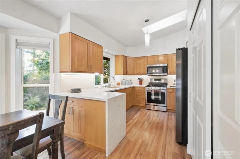 Property photo for 21816 117th Street Ct E, Bonney Lake photo 6