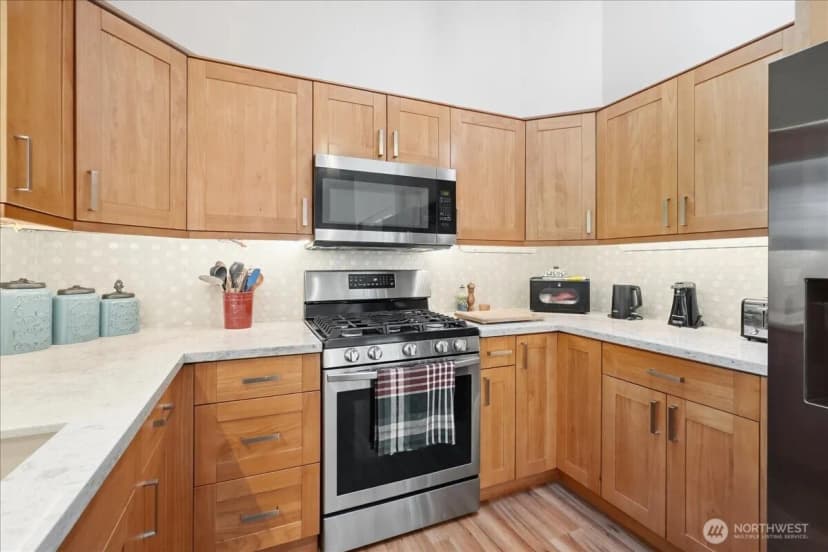 Property photo for 21816 117th Street Ct E, Bonney Lake photo 9