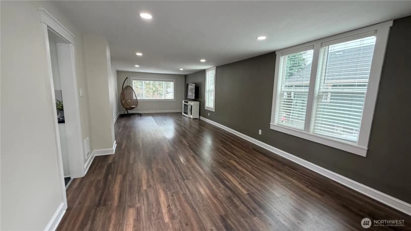 Property photo for 6512 Pacific Avenue, Tacoma photo 10