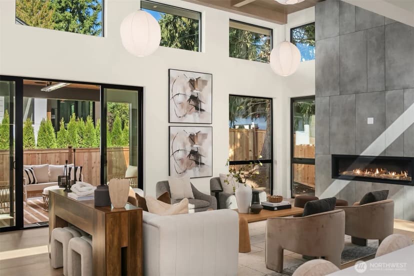 Property photo for 11217 Ne 103rd Place, Kirkland photo 6