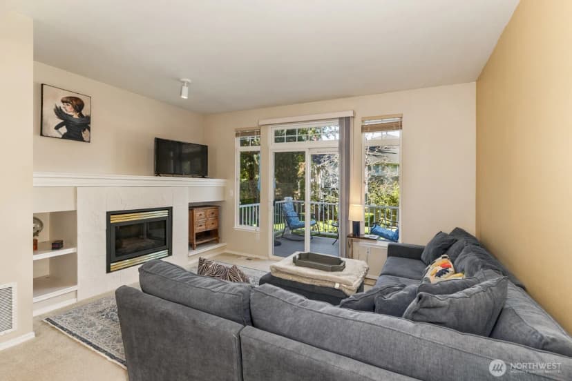 Property photo for 5500 Harbour Pointe Boulevard #q102, Mukilteo photo 11