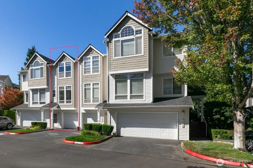 Property photo for 5500 Harbour Pointe Boulevard #q102, Mukilteo photo 2