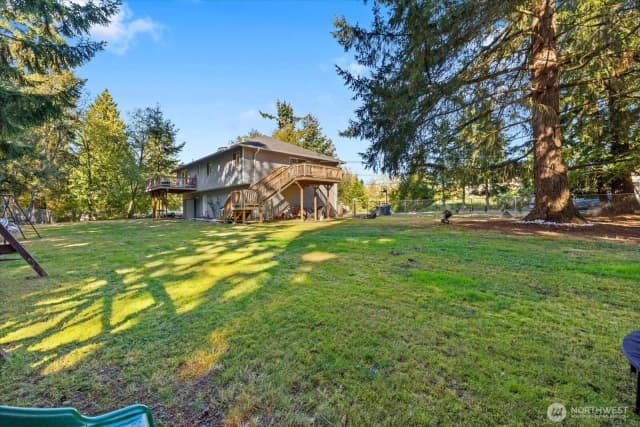 Property photo for 1908 Oak Road, Lynnwood photo 3