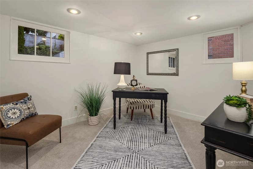 Property photo for 4706 48th Avenue Ne, Seattle photo 21