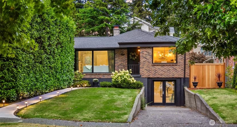 Property photo for 4706 48th Avenue Ne, Seattle