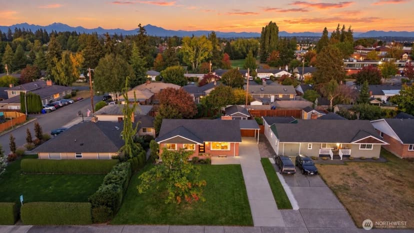 Property photo for 709 Colby Avenue, Everett photo 38