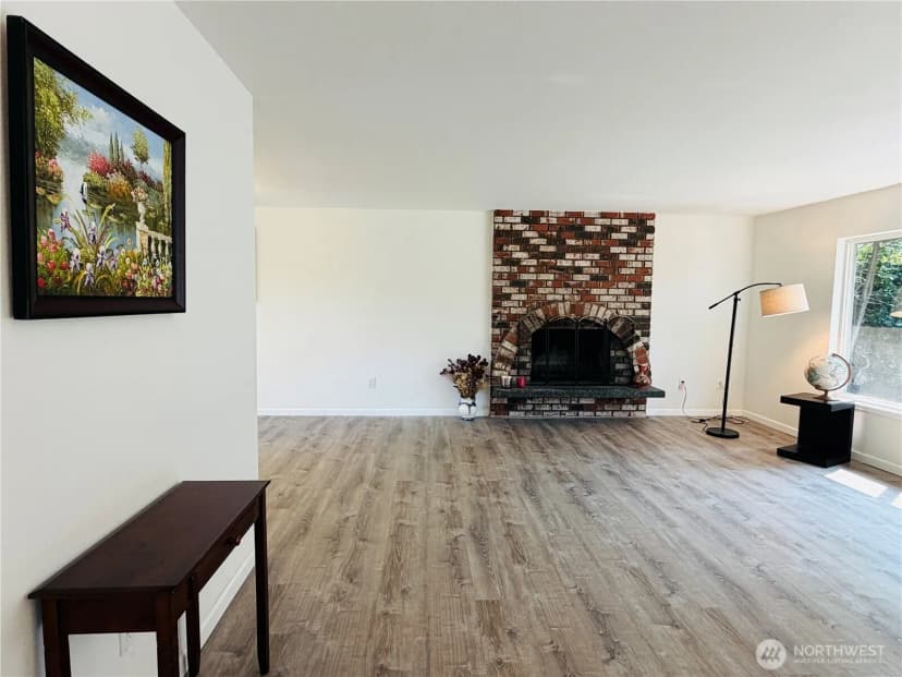 Property photo for 14618 Ne 178th Street, Woodinville photo 4