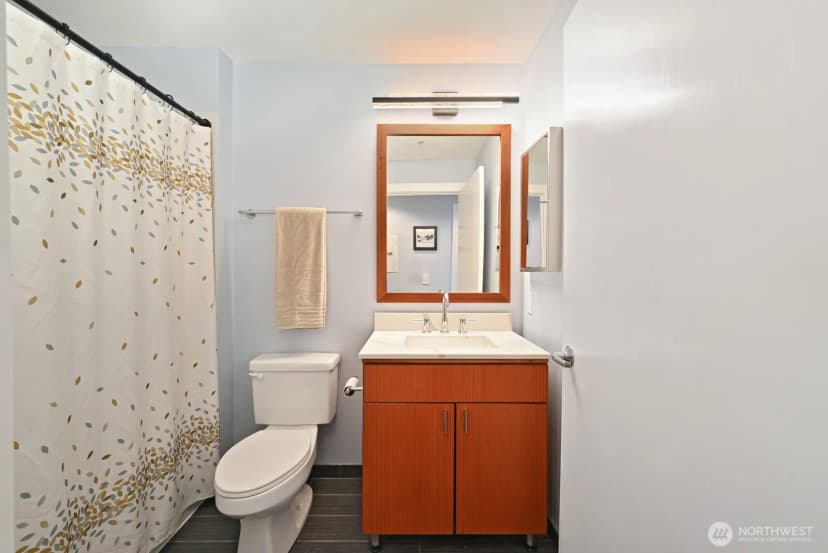 Property photo for 1711 E Olive Way #305, Seattle photo 21