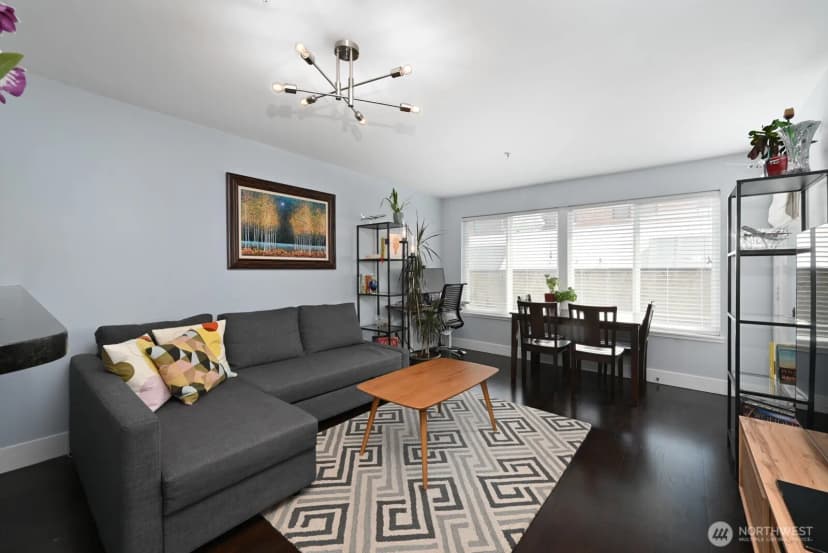Property photo for 1711 E Olive Way #305, Seattle photo 10