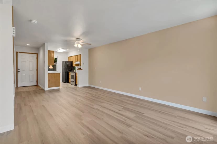 Property photo for 1939 I Street #c, Tacoma photo 6