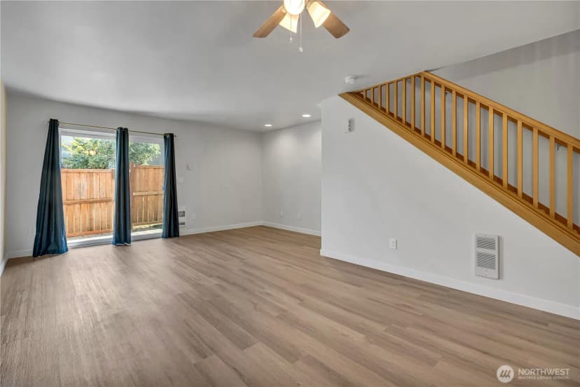 Property photo for 1939 I Street #c, Tacoma photo 4