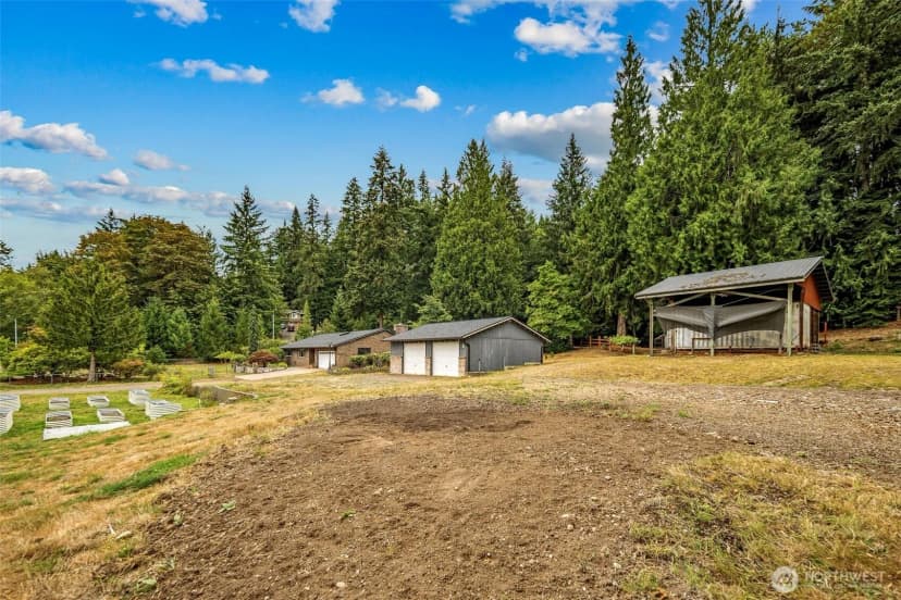 Property photo for 14908 221st Avenue Ne, Woodinville photo 6