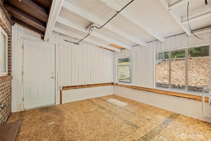 Property photo for 14908 221st Avenue Ne, Woodinville photo 30