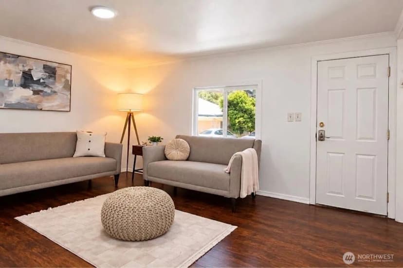 Property photo for 10515 Woodinville Dr #95, Bothell photo 4