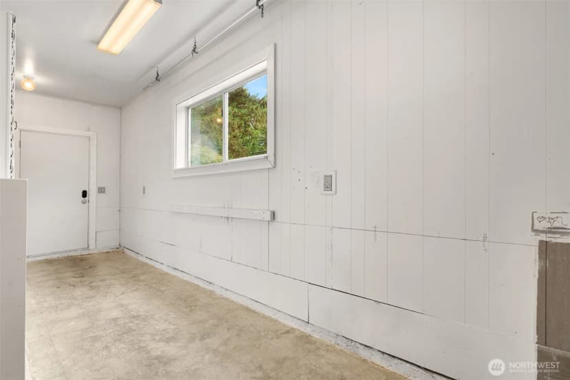 Property photo for 10611 Ne 193rd Street, Bothell photo 32