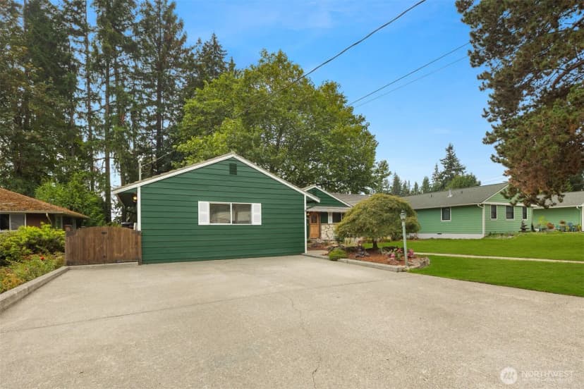 Property photo for 10611 Ne 193rd Street, Bothell photo 39