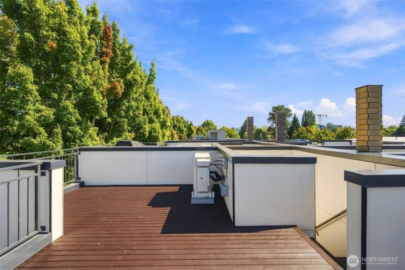 Property photo for 1039 S Cloverdale Street #a, Seattle photo 22