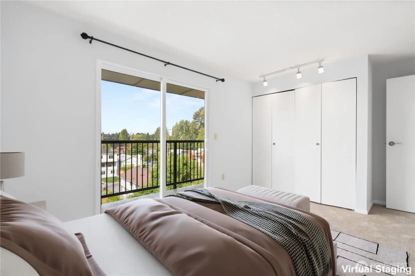 Property photo for 9255 Greenwood Avenue N #34, Seattle photo 16