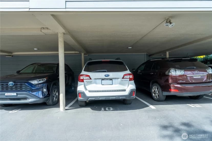 Property photo for 9255 Greenwood Avenue N #34, Seattle photo 26