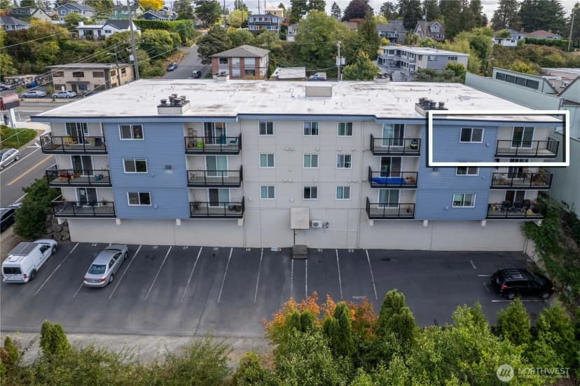 Property photo for 9255 Greenwood Avenue N #34, Seattle photo 25