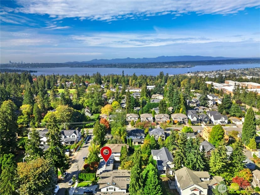 Property photo for 12220 Ne 73rd Street, Kirkland photo 31