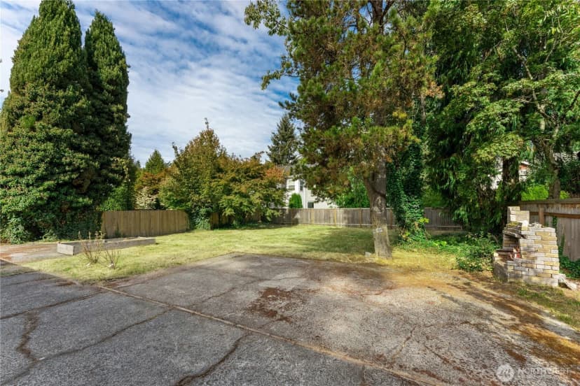 Property photo for 12220 Ne 73rd Street, Kirkland photo 20