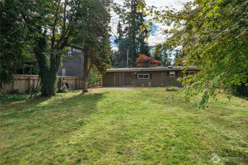Property photo for 12220 Ne 73rd Street, Kirkland photo 25