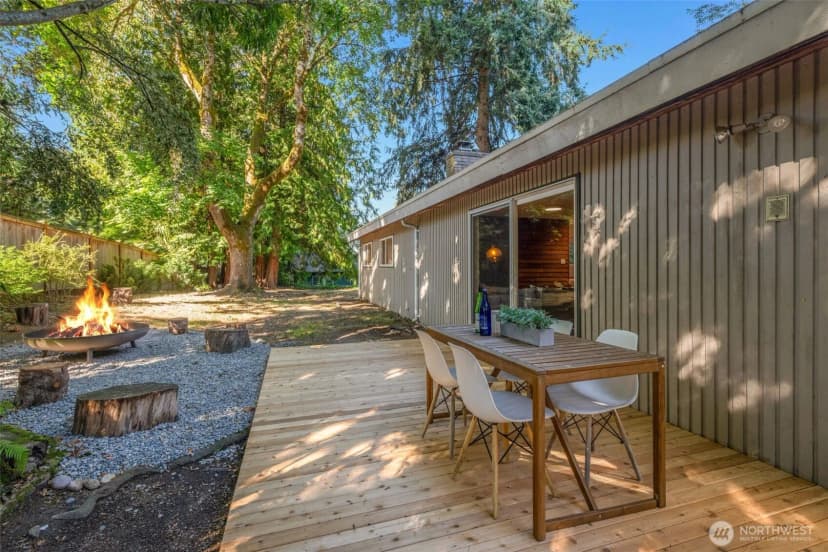 Property photo for 6309 Ne 156th Street, Kenmore photo 32