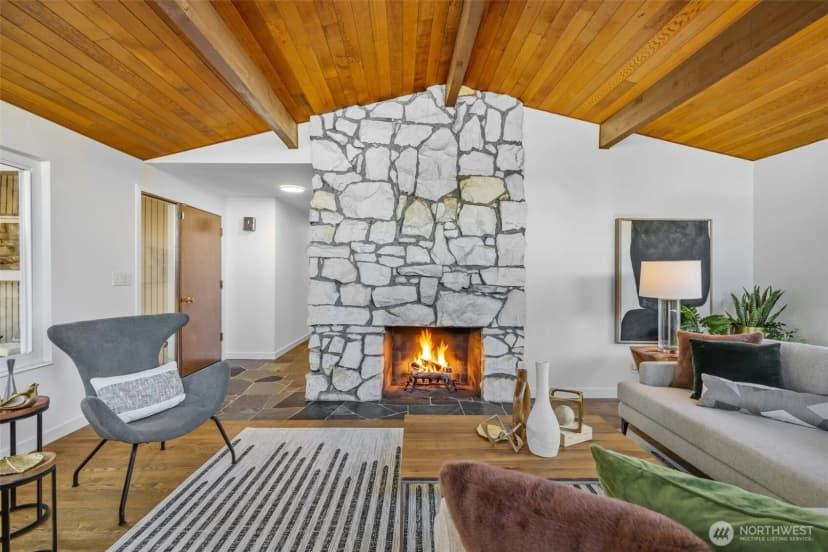 Property photo for 6309 Ne 156th Street, Kenmore photo 6