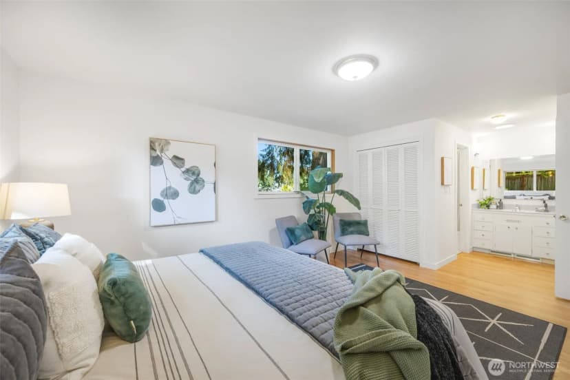 Property photo for 6309 Ne 156th Street, Kenmore photo 27