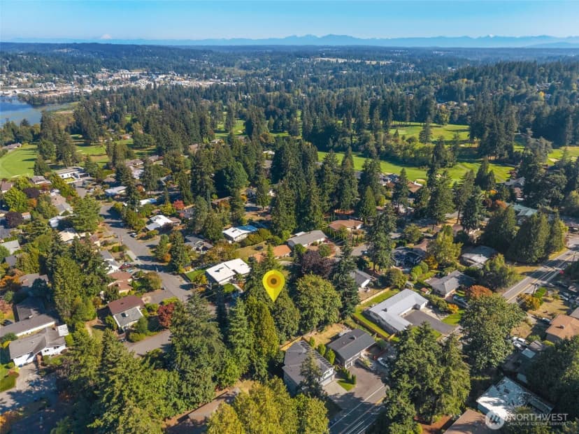 Property photo for 6309 Ne 156th Street, Kenmore photo 37